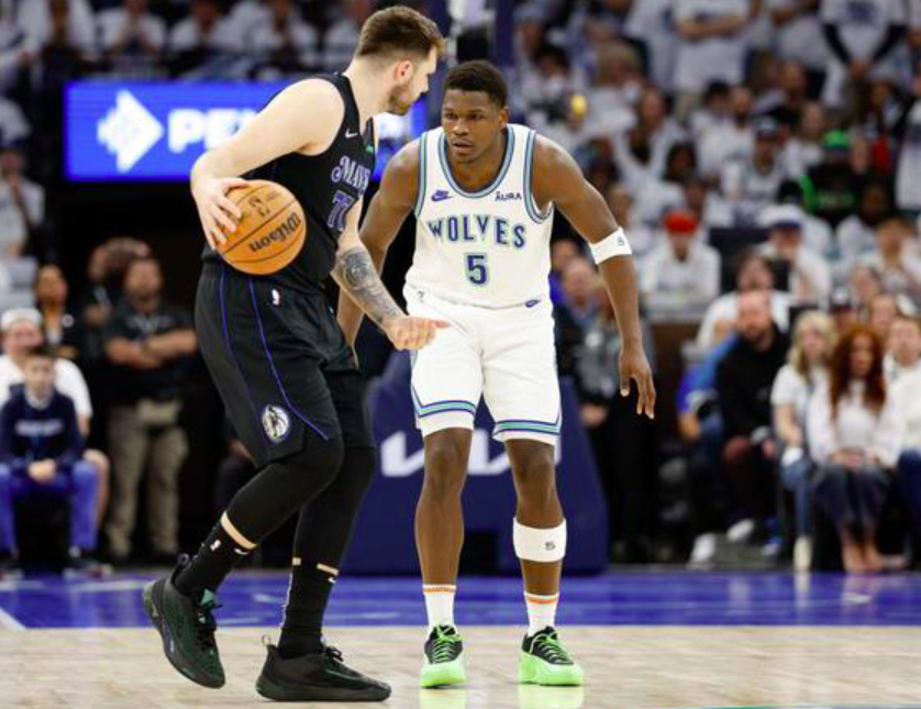 他却依靠合 他却依靠合