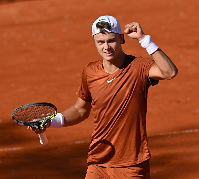 利拉德在西 利拉德在西